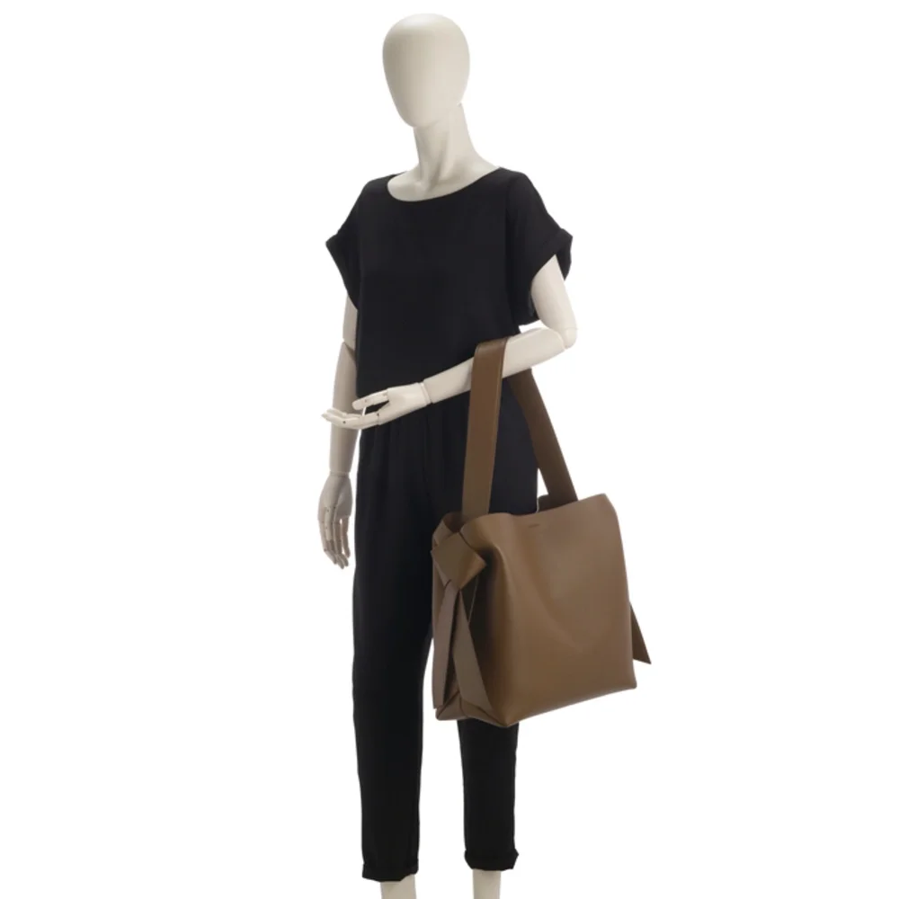 COPY - Acne Studios Medium Musubi Shoulder Camel Brown - Picture 8 of 8